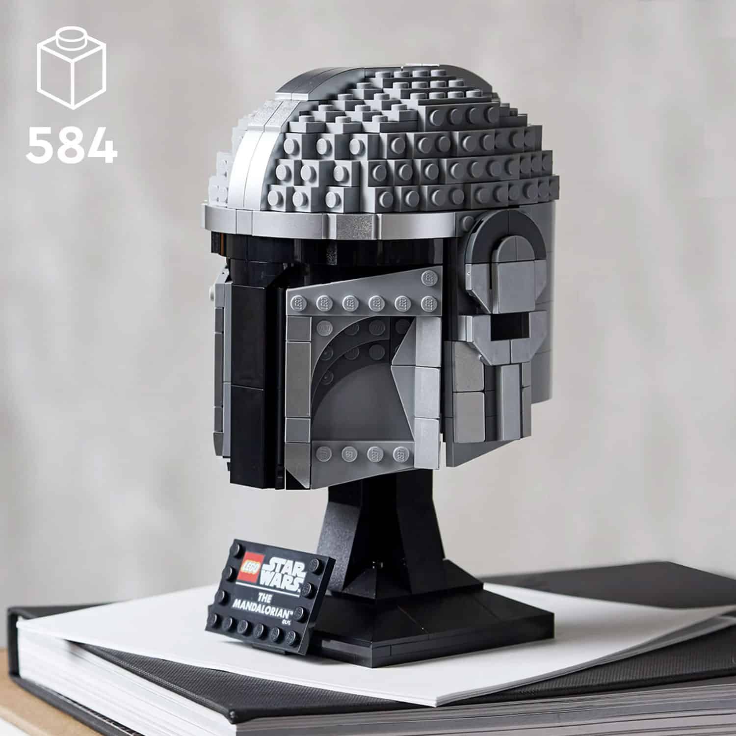 LEGO Star Wars The Mandalorian Helmet 75328 Buildable Model Kit, Display Collectible Decoration Set for Adults, Men, Women, Mom, Dad, Collectible Gift Idea - Image 2